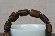 加里曼丹 沉香随形手串 沉水级/9.9克